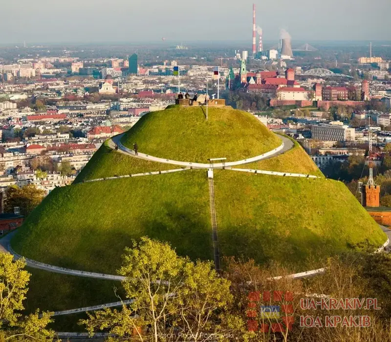 Курган Костюшки панорама осіннього кракова